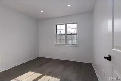 1564 Swallow Drive, Brentwood, MO 63144 - Photo 10