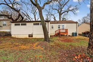 1128 Grenshaw Dr, Saint Louis, MO 63137 - Photo 30