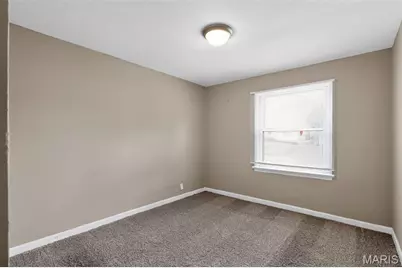 1128 Grenshaw Drive, Saint Louis, MO 63137 - Photo 16
