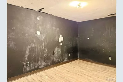 2210 Spoonwood Lane, Saint Louis, MO 63033 - Photo 28