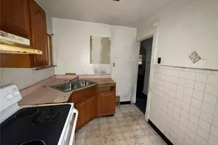 8249 Appleton Dr, University City, MO 63132 - Photo 6