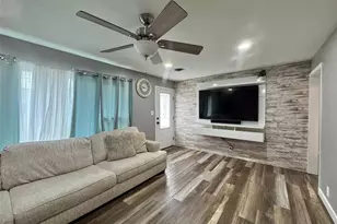 715 Lawn St, Monroe City, MO 63456 - Photo 2