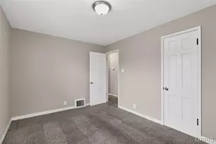 1212 Kilgore Dr, Saint Louis, MO 63137 - Photo 24