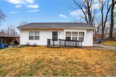 1209 Northdale Avenue, Saint Louis, MO 63138 - Photo 1