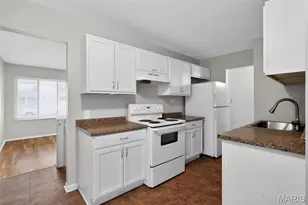 10139 Edgefield Dr, Saint Louis, MO 63136 - Photo 20