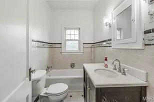 804 E 12th St, Rolla, MO 65401 - Photo 12