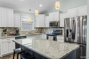 518 Crestfall Dr, Washington, MO 63090 - Photo 4