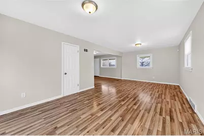 3450 Wright Avenue, Saint Louis, MO 63074 - Photo 6