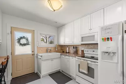 11945 Lillian Avenue, Des Peres, MO 63131 - Photo 6