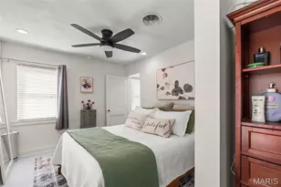 11945 Lillian Ave, Des Peres, MO 63131 - Photo 12