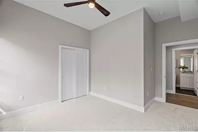 46 Carriage Lane, Saint Louis, MO 63108 - Photo 22