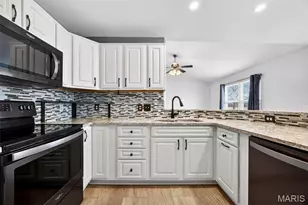 235 Hunters Chase St, Winfield, MO 63389 - Photo 20