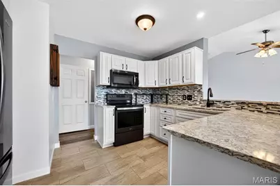 235 Hunters Chase Street, Winfield, MO 63389 - Photo 18