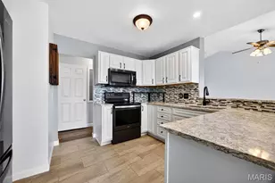 235 Hunters Chase St, Winfield, MO 63389 - Photo 18