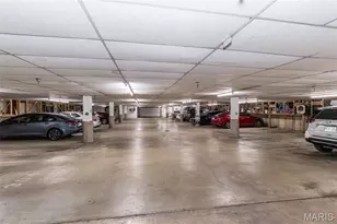 12929 Portulaca Dr, Creve Coeur, MO 63146 - Photo 18