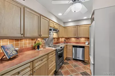 170 N Brentwood Boulevard, Clayton, MO 63105 - Photo 8
