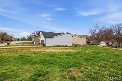 680 Lakewood Drive, Lake Saint Louis, MO 63367 - Photo 42