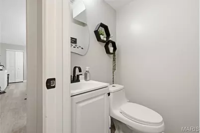 680 Lakewood Drive, Lake Saint Louis, MO 63367 - Photo 32