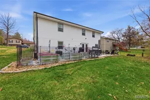 680 Lakewood Dr, Lake Saint Louis, MO 63367 - Photo 38