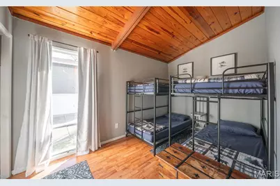 1946 Lakeshore Drive, Cuba, MO 65453 - Photo 8