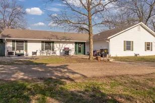 905 Mansion Rd, Winfield, MO 63389 - Photo 40