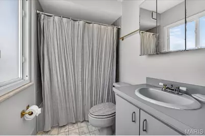 6 Nassau Circle, Creve Coeur, MO 63146 - Photo 16