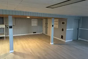 9220 Shadydale Dr, Jennings, MO 63136 - Photo 8