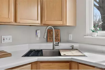 9840 Lakeford Lane, Saint Louis, MO 63123 - Photo 12