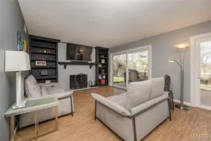 702 Culloden Rd, Saint Louis, MO 63122 - Photo 4