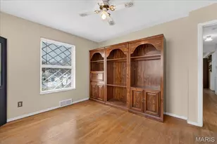 1125 Hawkstone Ln, Saint Louis, MO 63125 - Photo 38