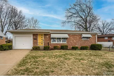 4107 Hummingbird Court, Saint Louis, MO 63123 - Photo 1