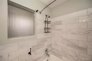 4107 Hummingbird Ct, Saint Louis, MO 63123 - Photo 14