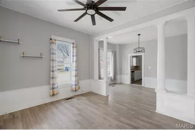 301 E Maple Street, Wentzville, MO 63385 - Photo 6