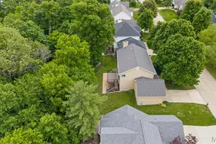 360 Huntleigh Manor Dr, Saint Charles, MO 63303 - Photo 40