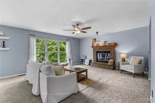 360 Huntleigh Manor Dr, Saint Charles, MO 63303 - Photo 10