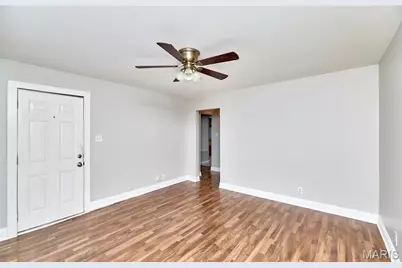 4831 Gardenville Avenue, Saint Louis, MO 63116 - Photo 10