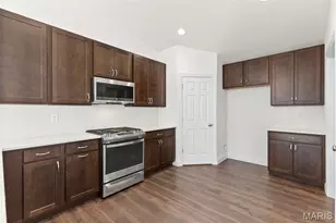 541 Evening Primrose Dr, Wentzville, MO 63385 - Photo 10