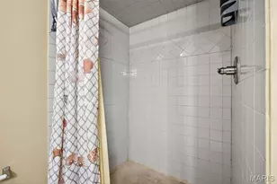 214 Maryland Dr, O'Fallon, MO 63366 - Photo 34