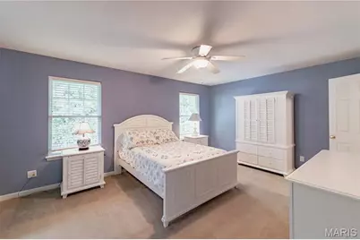 3067 Crystal Lake Drive, Saint Louis, MO 63129 - Photo 16