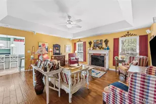 3067 Crystal Lake Dr, Saint Louis, MO 63129 - Photo 18