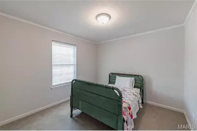 3067 Crystal Lake Drive, Saint Louis, MO 63129 - Photo 24