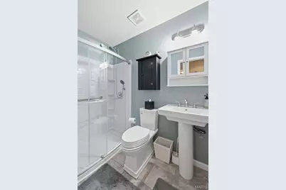 3067 Crystal Lake Drive, Saint Louis, MO 63129 - Photo 32