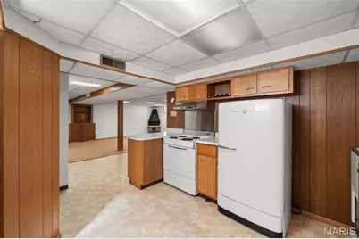 5662 Tholozan Avenue, Saint Louis, MO 63109 - Photo 20