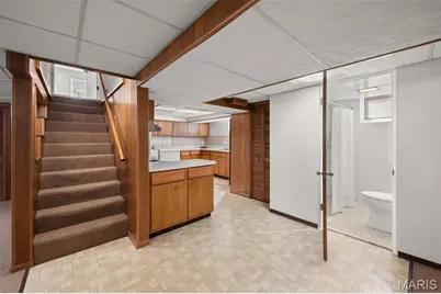 5662 Tholozan Avenue, Saint Louis, MO 63109 - Photo 16