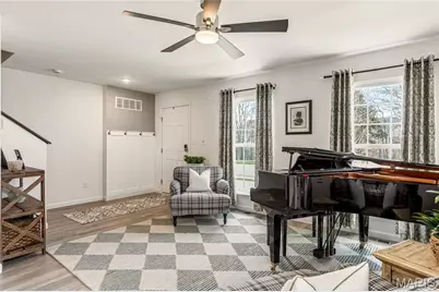 324 Fall Harvest Parkway, Wentzville, MO 63385 - Photo 6