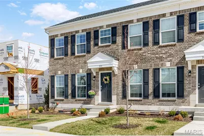 324 Fall Harvest Parkway, Wentzville, MO 63385 - Photo 2