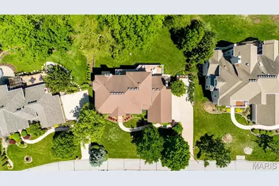 14301 Manderleigh Woods Drive, Town and Country, MO 63017 - Photo 4