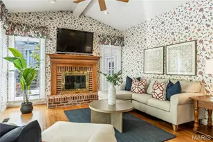 14301 Manderleigh Woods Dr, Town and Country, MO 63017 - Photo 26