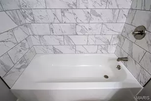 13036 Geranium Ct, Saint Louis, MO 63146 - Photo 44