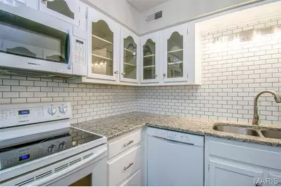 13036 Geranium Court, Saint Louis, MO 63146 - Photo 12